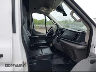 2023 Ford Transit Cargo с VIN 1FTBR3U84PKB02433, выставлен на аукционе IAAI как лот 41895220 с пробегом 87 542 миль миль и . История ставок и продаж доступна на DreamBid. Изображение 5.