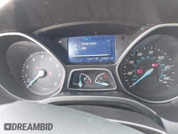 2013 Ford Focus SE with VIN 1FADP3K25DL335939, listed as a IAAI auction lot 42088780 with 149,957 mi miles. Bid and sale history available at carsss.com. Image 7.