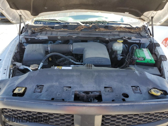 2017 Ram 1500 Tradesman z VIN 3C6JR6DG8HG513628, wystawiony jako Copart lot #49180835 z przebiegiem 204 258 mil mil oraz Czysty tytuł • Clean title. Historia ofert i sprzedaży dostępna na DreamBid. Obrazek 11.