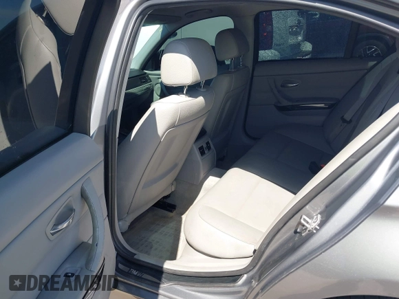 2011 BMW 3 Series 328i with VIN WBAPH7C52BE131134, listed as a IAAI auction lot 42114364 with 145,956 mi miles and . Bid and sale history available at carsss.com. Image 8.