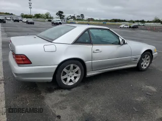 2001 Mercedes-Benz SL 500 z VIN WDBFA68F31F195902, wystawiony jako Copart lot #58252595 z przebiegiem 156 732 mil mil oraz Czysty tytuł • Clean title. Historia ofert i sprzedaży dostępna na DreamBid. Obrazek 3.