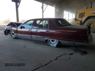 1993 Cadillac Fleetwood z VIN 1G6DW5270PR704750, wystawiony jako Copart lot #88751055 z przebiegiem Nie podano mil oraz Szkody całkowita. Historia ofert i sprzedaży dostępna na DreamBid. Obrazek 2.