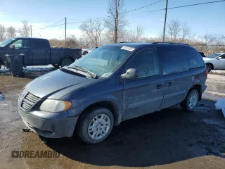 2007 Dodge Caravan SE with VIN 1D4GP25R67B107536, listed as a Copart auction lot 46052905 with 284,575 mi miles and Salvage Title. Bid and sale history available at carsss.com. Image 1.