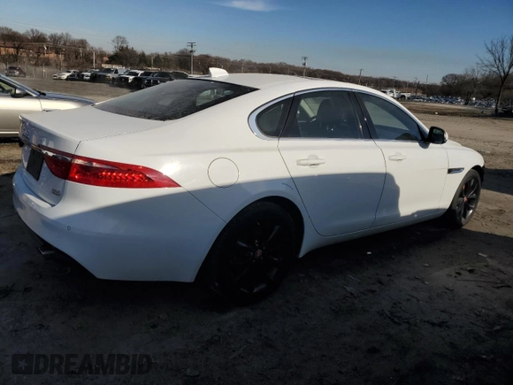 2018 Jaguar XF 25t Premium with VIN SAJBJ4FX9JCY54696, listed as a Copart auction lot 84917114 with 88,377 mi miles and Salvage Title. Bid and sale history available at carsss.com. Image 3.