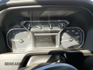 2023 GMC Sierra 3500HD SLT z VIN 1GT49UEY8PF154167, wystawiony jako Copart lot #84495904 z przebiegiem 43 395 mil mil oraz Czysty tytuł • Clean title. Historia ofert i sprzedaży dostępna na DreamBid. Obrazek 9.