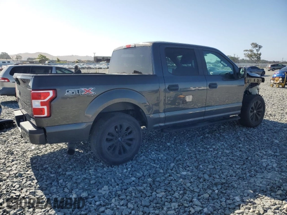 2018 Ford F-150 XL with VIN 1FTEW1CPXJKC26636, listed as a Copart auction lot 61426755 with 47,137 mi miles and Salvage title. Bid and sale history available at DreamBid. Image 3.