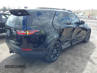 2018 Land Rover Discovery HSE Luxury with VIN SALRT2RK2JA048473, listed as a IAAI auction lot 41698953 with 90,419 mi miles. Bid and sale history available at carsss.com. Image 4.