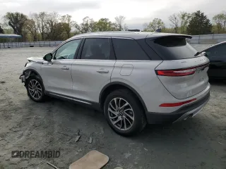 2021 Lincoln Corsair Standard z VIN 5LMCJ1C99MUL00847, wystawiony jako Copart lot #51696755 z przebiegiem 41 013 mil mil oraz Szkody całkowita. Historia ofert i sprzedaży dostępna na DreamBid. Obrazek 2.