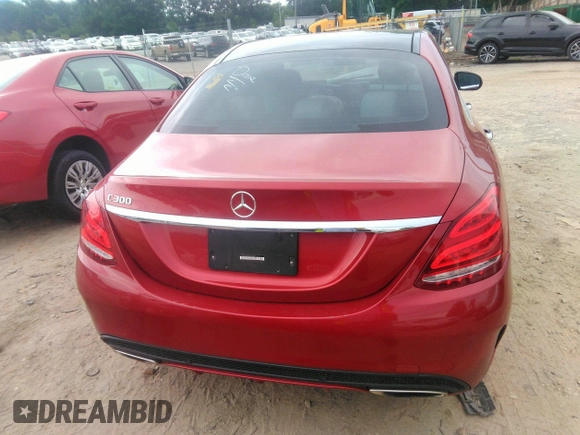 2017 Mercedes-Benz C 300 z VIN 55SWF4JB9HU211905, wystawiony jako IAAI lot #42258304 z przebiegiem 89 308 mil mil oraz . Historia ofert i sprzedaży dostępna na DreamBid. Obrazek 16.