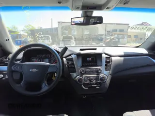 2017 Chevrolet Tahoe Commercial with VIN 1GNSKDEC3HR317654, listed as a Copart auction lot 55086455 with 149,332 mi miles and Clean title. Bid and sale history available at DreamBid. Image 9.
