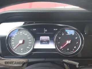 2019 Mercedes-Benz E 300 z VIN WDDZF4KB3KA489637, wystawiony jako IAAI lot #42053019 z przebiegiem 106 779 mil mil oraz . Historia ofert i sprzedaży dostępna na DreamBid. Obrazek 16.