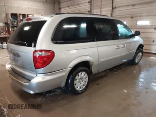 2007 Chrysler Town & Country LWB LX with VIN 2A4GP44R47R354107, listed as a IAAI auction lot 41982682 with 200,643 mi miles. Bid and sale history available at carsss.com. Image 4.