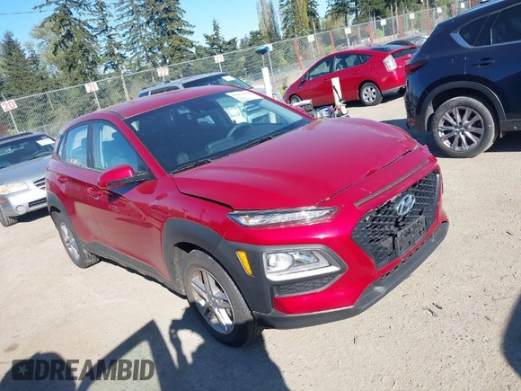 2021 Hyundai Kona SE z VIN KM8K1CAA8MU685132, wystawiony jako IAAI lot #42063844 z przebiegiem 15 519 mil mil oraz . Historia ofert i sprzedaży dostępna na DreamBid. Obrazek 1.