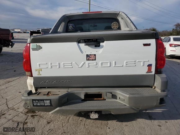 2002 Chevrolet Avalanche with VIN 3GNEK13T22G112185, listed as a Copart auction lot 46513555 with 240,909 mi miles and Clean Title. Bid and sale history available at carsss.com. Image 6.
