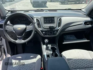 2021 Chevrolet Equinox LS z VIN 3GNAXFEV9MS175215, wystawiony jako IAAI lot #42554213 z przebiegiem 83 171 mil mil oraz . Historia ofert i sprzedaży dostępna na DreamBid. Obrazek 6.