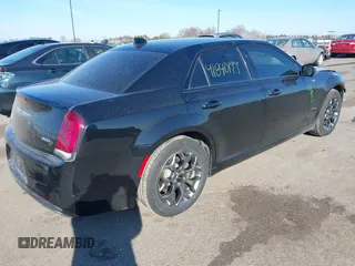 2016 Chrysler 300 with VIN 2C3CCAGG7GH244252, listed as a IAAI auction lot 41840199 with 134,844 mi miles. Bid and sale history available at carsss.com. Image 4.
