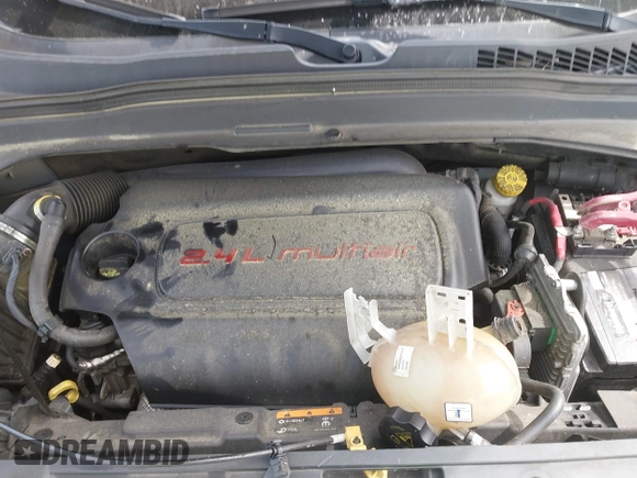 2018 Jeep Renegade Latitude с VIN ZACCJABB0JPH61945, выставлен на аукционе IAAI как лот 42165795 с пробегом Не указан миль и . История ставок и продаж доступна на DreamBid. Изображение 10.