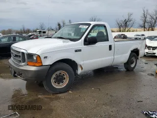 2000 Ford F-250 XL z VIN 3FTNF20L8YMA41107, wystawiony jako Copart lot #50986715 z przebiegiem 209 099 mil mil oraz Czysty tytuł • Clean title. Historia ofert i sprzedaży dostępna na DreamBid. Obrazek 1.
