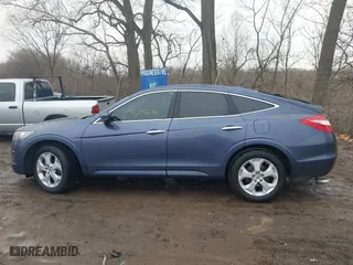 2012 Honda Crosstour EX-L with VIN 5J6TF1H53CL000704, listed as a IAAI auction lot 41504676 with 202,550 mi miles. Bid and sale history available at carsss.com. Image 14.