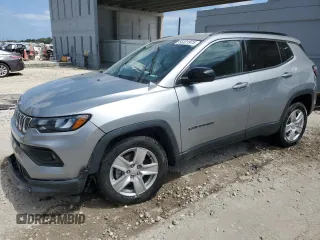 2022 Jeep Compass Latitude with VIN 3C4NJCBB0NT112889, listed as a Copart auction lot 55321975 with 42,992 mi miles and Non repairable. Bid and sale history available at DreamBid. Image 1.