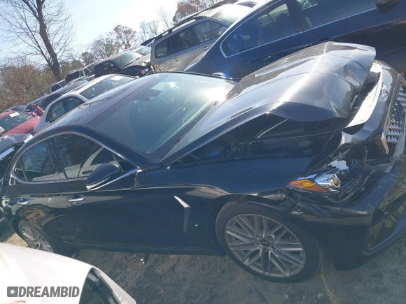 2020 Genesis G70 2.0T with VIN KMTG64LA3LU062290, listed as a IAAI auction lot 41004144 with 68,110 mi miles. Bid and sale history available at carsss.com. Image 14.