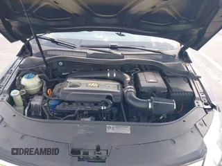 2010 Volkswagen CC Sport with VIN WVWMN7AN8AE531621, listed as a IAAI auction lot 42095130 with 111,923 mi miles and . Bid and sale history available at DreamBid. Image 10.