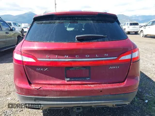 2016 Lincoln MKX Reserve с VIN 2LMPJ8LRXGBL38521, выставлен на аукционе IAAI как лот 42125810 с пробегом 118 325 миль миль и . История ставок и продаж доступна на DreamBid. Изображение 16.
