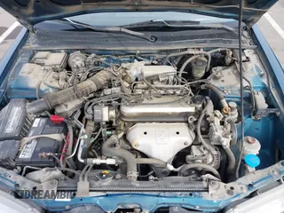 1995 Honda Accord LX with VIN JHMCD5635SC053096, listed as a IAAI auction lot 41666918 with 166,745 mi miles and . Bid and sale history available at carsss.com. Image 10.