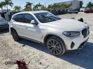 2024 BMW X3 sDrive30i with VIN WBX47DP00RN315605, listed as a Copart auction lot 42827025 with 1,792 mi miles and Salvage Title. Bid and sale history available at DreamBid. Image 4.