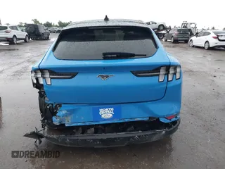 2023 Ford Mustang Mach-E Premium с VIN 3FMTK3R46PMA89994, выставлен на аукционе IAAI как лот 42195947 с пробегом Не указан миль и . История ставок и продаж доступна на DreamBid. Изображение 16.