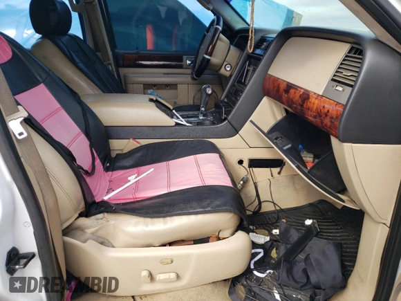 2006 Lincoln Navigator Luxury with VIN 5LMFU27596LJ21685, listed as a Copart auction lot 48166185 with 0 mi miles and Salvage Title. Bid and sale history available at carsss.com. Image 7.