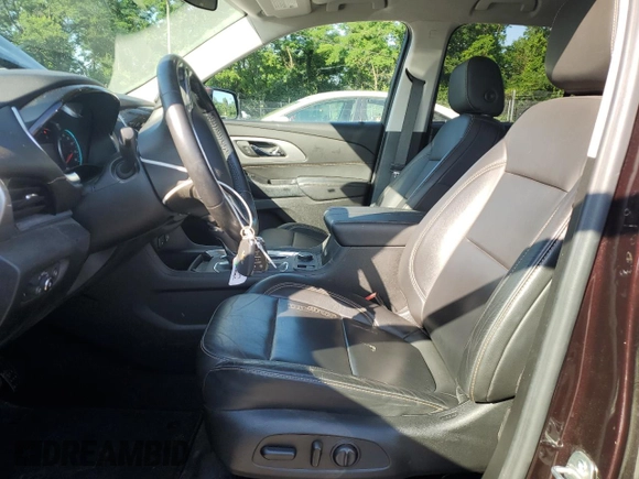 2020 Chevrolet Traverse LT with VIN 1GNERHKW7LJ215828, listed as a Copart auction lot 61087665 with 49,557 mi miles and Salvage title. Bid and sale history available at DreamBid. Image 7.