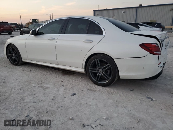 2019 Mercedes-Benz E-Class E 300 with VIN WDDZF4JB1KA512012, listed as a Copart auction lot 46902445 with 59,090 mi miles and Salvage Title. Bid and sale history available at carsss.com. Image 2.