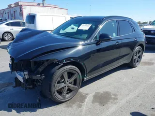 2025 Genesis GV70 2.5T with VIN KMUMADTB8SU180047, listed as a IAAI auction lot 41926080 with 221 mi miles and . Bid and sale history available at DreamBid. Image 2.