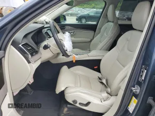2022 Volvo XC90 Inscription with VIN YV4A221L3N1825175, listed as a Copart auction lot 57936225 with 52,499 mi miles and Salvage title. Bid and sale history available at DreamBid. Image 7.