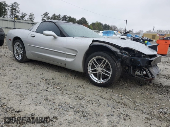 2000 Chevrolet Corvette with VIN 1G1YY22GXY5102723, listed as a Copart auction lot 50042025 with 99,101 mi miles and Salvage Title. Bid and sale history available at carsss.com. Image 4.