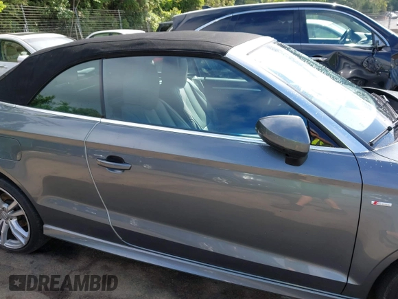 2018 Audi A3 Cabriolet Premium Plus z VIN WAUY8LFF5J1005308, wystawiony jako IAAI lot #42205046 z przebiegiem 73 076 mil mil oraz . Historia ofert i sprzedaży dostępna na DreamBid. Obrazek 13.