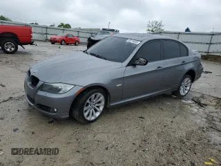 2009 BMW 3 Series 328i z VIN WBAPH77559NM47549, wystawiony jako Copart lot #58274035 z przebiegiem Nie podano mil oraz Szkoda całkowita • Salvage title. Historia ofert i sprzedaży dostępna na DreamBid. Obrazek 1.