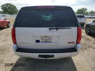 2013 GMC Yukon XL SLT z VIN 1GKS2KE74DR171019, wystawiony jako Copart lot #58658925 z przebiegiem 196 331 mil mil oraz Czysty tytuł • Clean title. Historia ofert i sprzedaży dostępna na DreamBid. Obrazek 6.