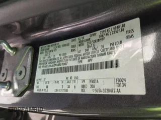 2015 Ford Escape Titanium z VIN 1FMCU9J92FUB01007, wystawiony jako IAAI lot #42319246 z przebiegiem 90 782 mil mil oraz . Historia ofert i sprzedaży dostępna na DreamBid. Obrazek 9.