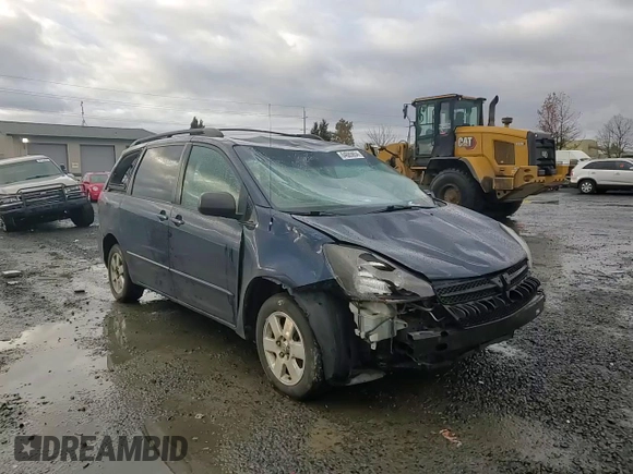 2004 Toyota Sienna CE with VIN 5TDZA23CX4S149119, listed as a Copart auction lot 84685654 with 311,645 mi miles and Salvage Title. Bid and sale history available at carsss.com. Image 11.