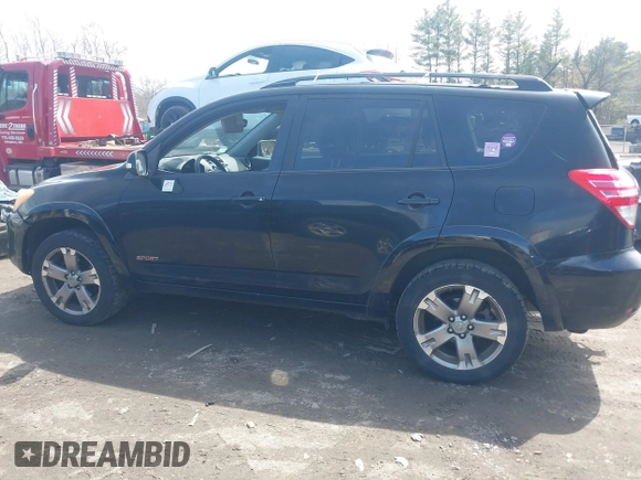2011 Toyota RAV4 Sport with VIN JTMRK4DV2B5100735, listed as a IAAI auction lot 41954993 with 330,332 mi miles. Bid and sale history available at carsss.com. Image 14.