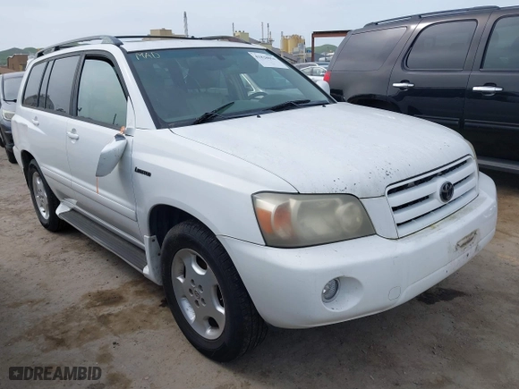 2004 Toyota Highlander with VIN JTEEP21A640067014, listed as a IAAI auction lot 41828054 with 255,796 mi miles. Bid and sale history available at carsss.com. Image 1.