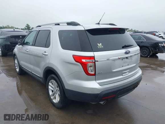 2013 Ford Explorer XLT с VIN 1FM5K7D84DGC60421, выставлен на аукционе IAAI как лот 42162304 с пробегом 161 376 миль миль и . История ставок и продаж доступна на DreamBid. Изображение 3.