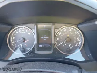 2017 Toyota Tacoma SR5 with VIN 5TFCZ5AN5HX120986, listed as a IAAI auction lot 41230963 with 93,258 mi miles. Bid and sale history available at carsss.com. Image 7.