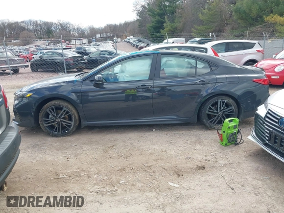 2025 Toyota Camry LE с VIN 4T1DBADK6SU517338, выставлен на аукционе IAAI как лот 42006121 с пробегом 13 200 миль миль и . История ставок и продаж доступна на DreamBid. Изображение 15.