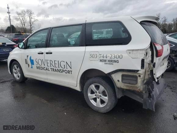 2015 Toyota Sienna L with VIN 5TDZK3DC0FS600692, listed as a Copart auction lot 45550485 with 220,568 mi miles and Salvage Title. Bid and sale history available at carsss.com. Image 2.
