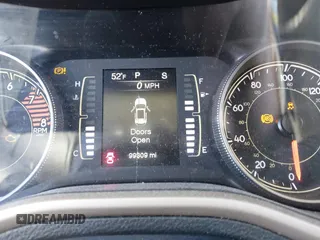 2017 Jeep Cherokee Sport with VIN 1C4PJMAS8HW633678, listed as a IAAI auction lot 41669785 with 99,309 mi miles and . Bid and sale history available at DreamBid. Image 15.