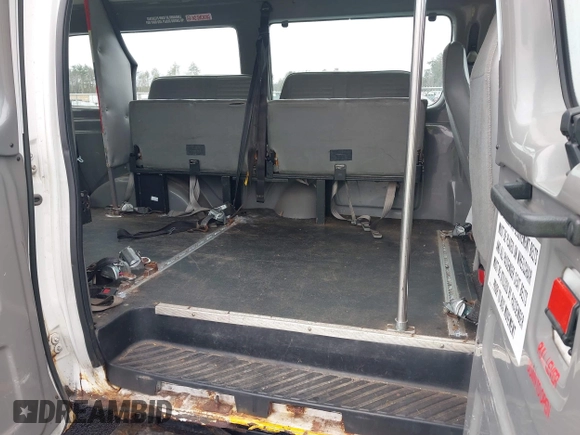 2005 Ford Econoline Cargo with VIN 1FTNE24W25HA14010, listed as a IAAI auction lot 41947382 with Not provided miles and . Bid and sale history available at DreamBid. Image 8.