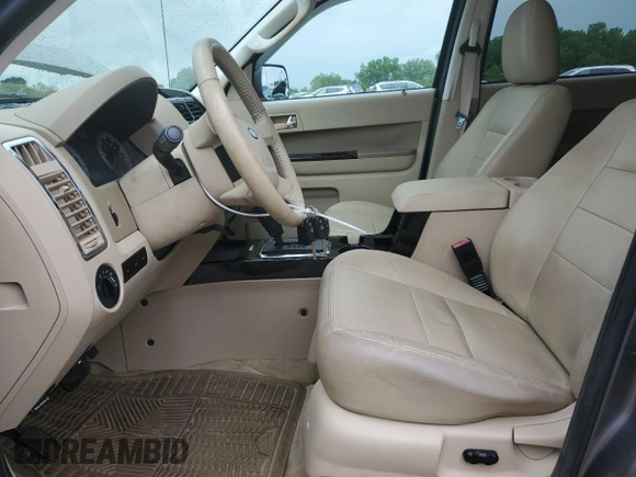 2009 Ford Escape Limited with VIN 1FMCU94G49KA60969, listed as a Copart auction lot 62239045 with 109,959 mi miles and Clean title. Bid and sale history available at DreamBid. Image 7.